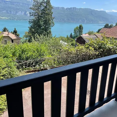 Avec Vue Panoramique Proche De La Conjux